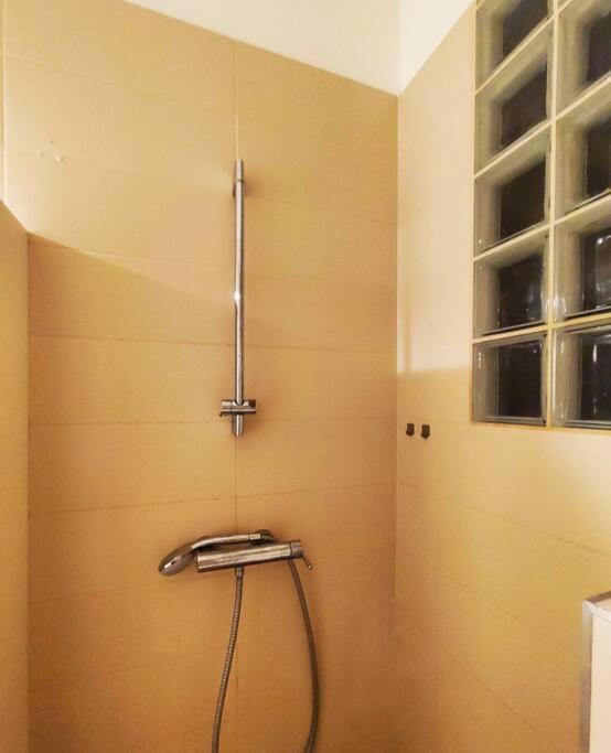 Cozy Downtown Private Apartment *